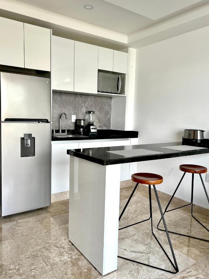 Paradise Apt Steps 5Thav & Beach Playa del Carmen Exteriör bild